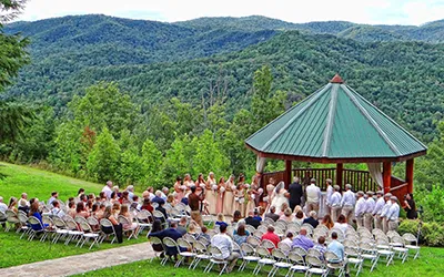 a large wedding at Smokey Cove